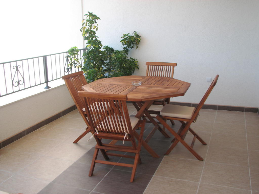 Apartments Leut Sveti Stefan Camera foto
