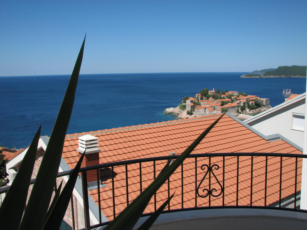 Apartments Leut Sveti Stefan Camera foto